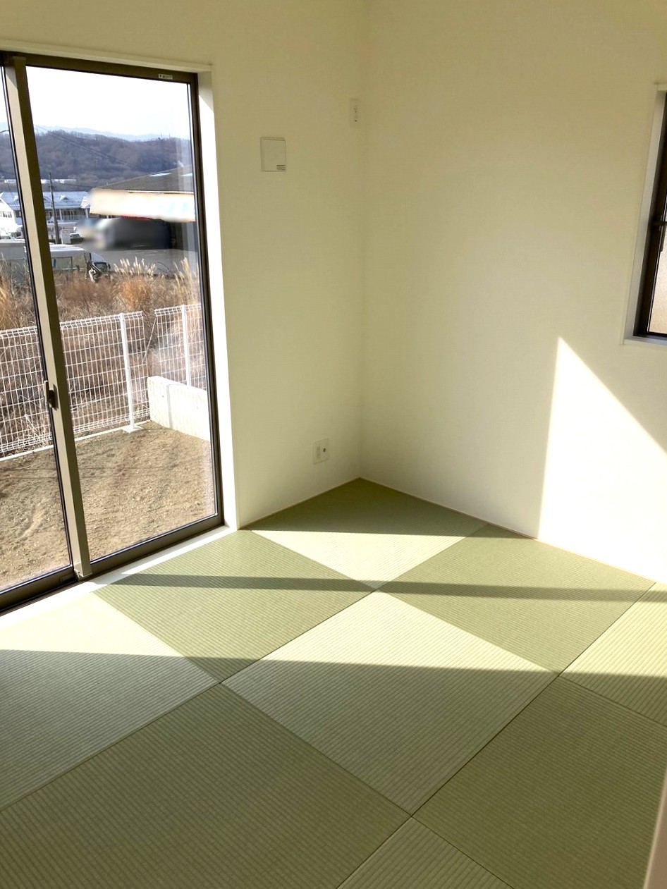 東御市常田　新築戸建　４号棟