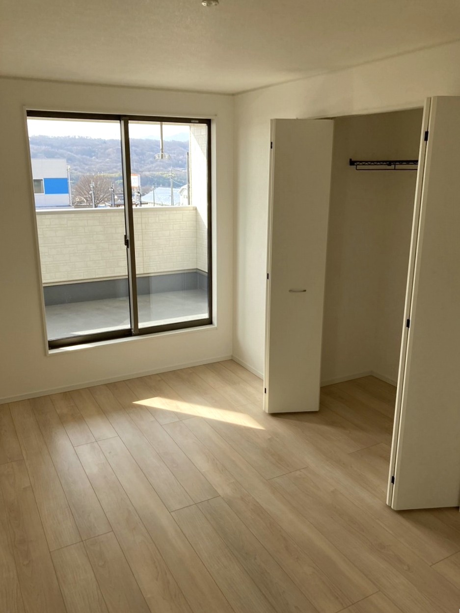 東御市常田　新築戸建　４号棟