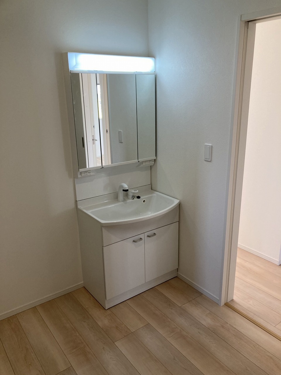 東御市常田　新築戸建　６号棟