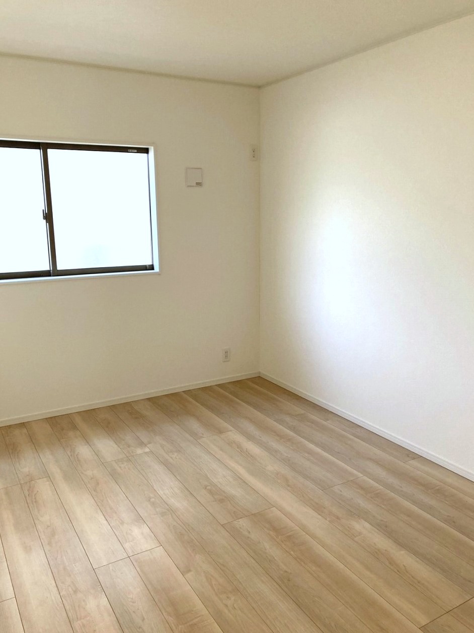 東御市常田　新築戸建　６号棟