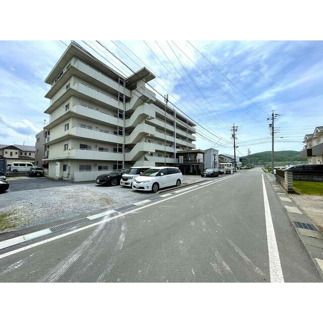 佐久市取出町　中古マンション