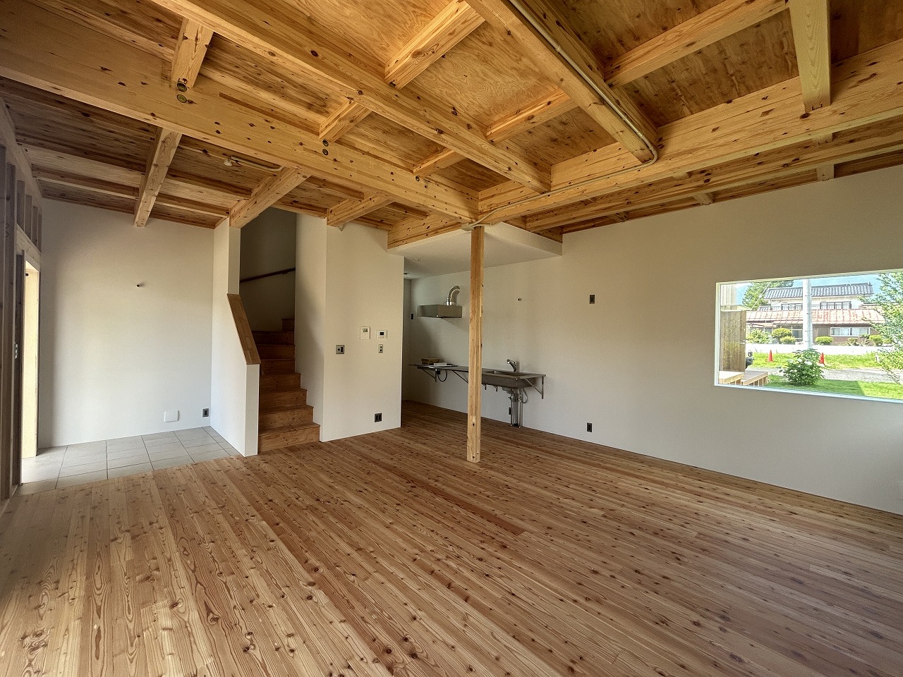 佐久市小田井　新築　B区画