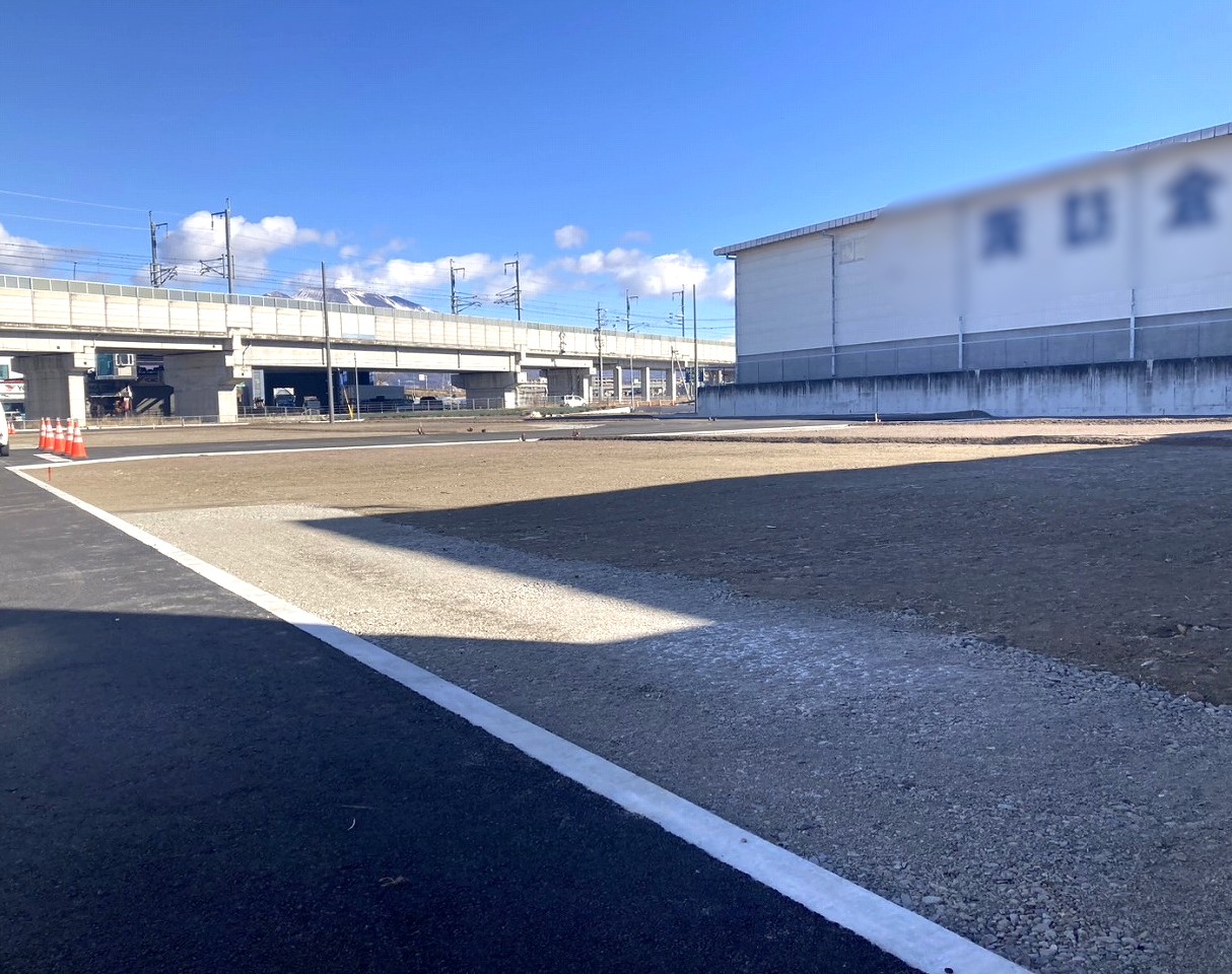 佐久市塚原　18区画分譲地