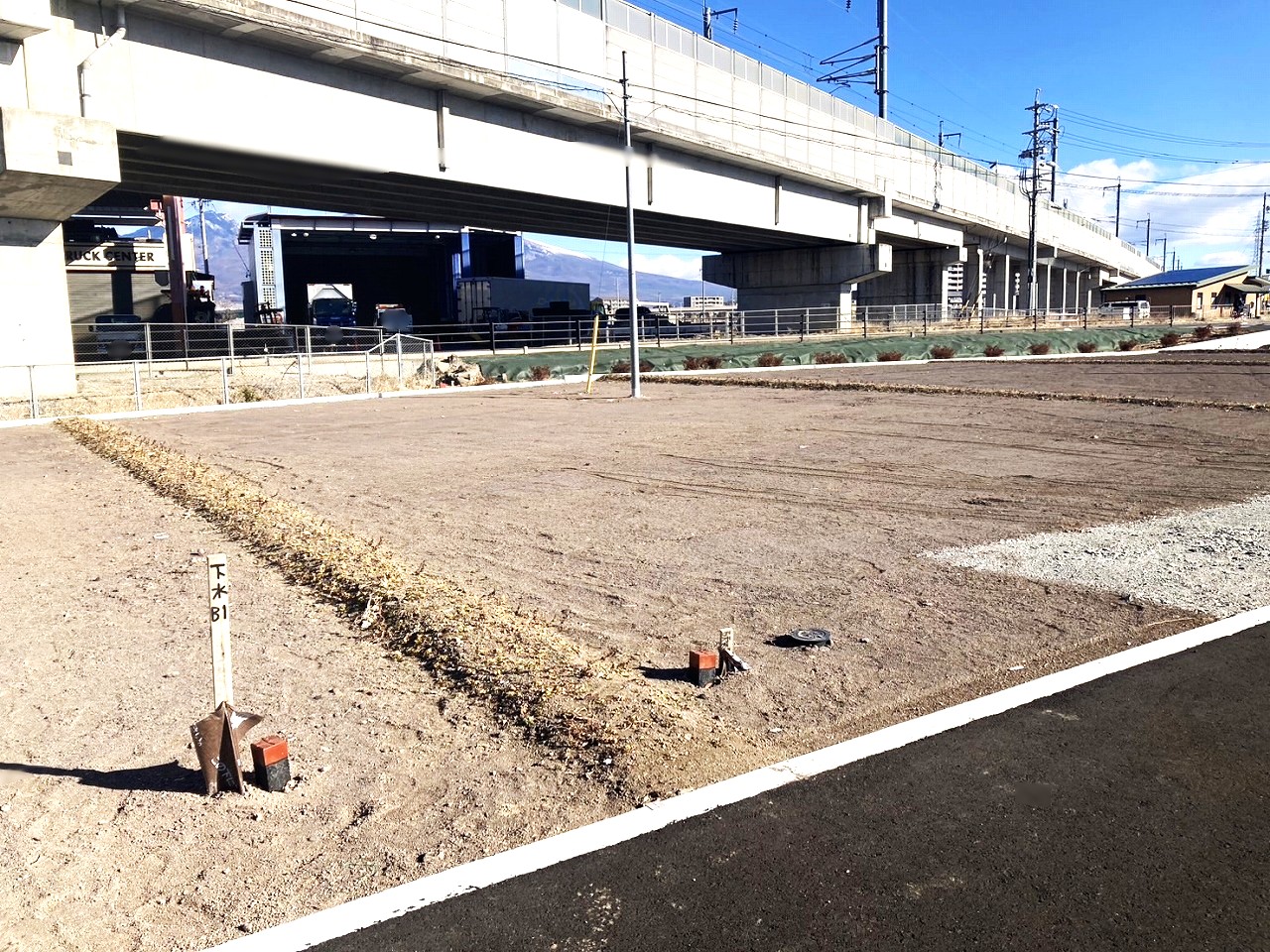 佐久市塚原　18区画分譲地