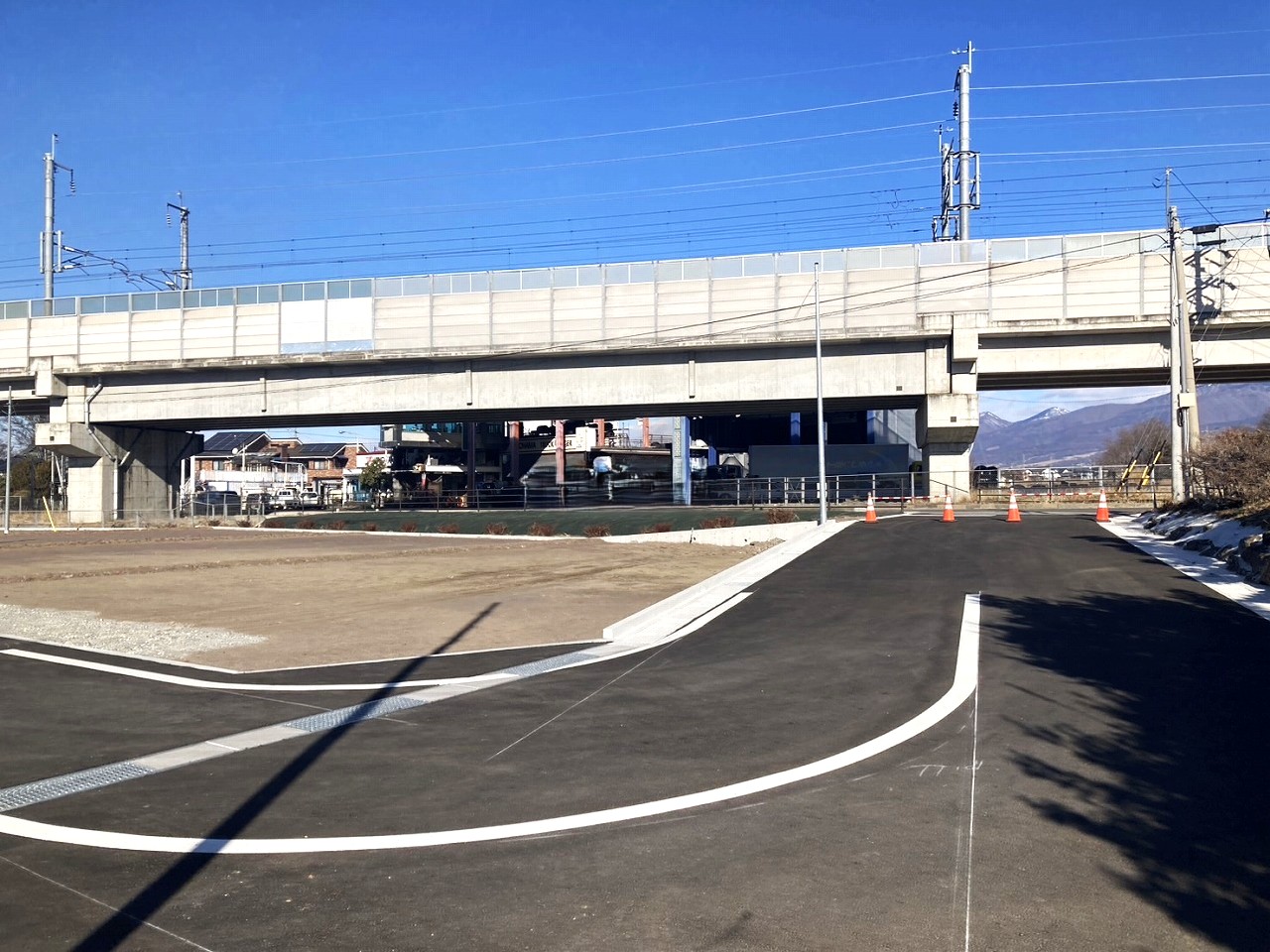 佐久市塚原　18区画分譲地