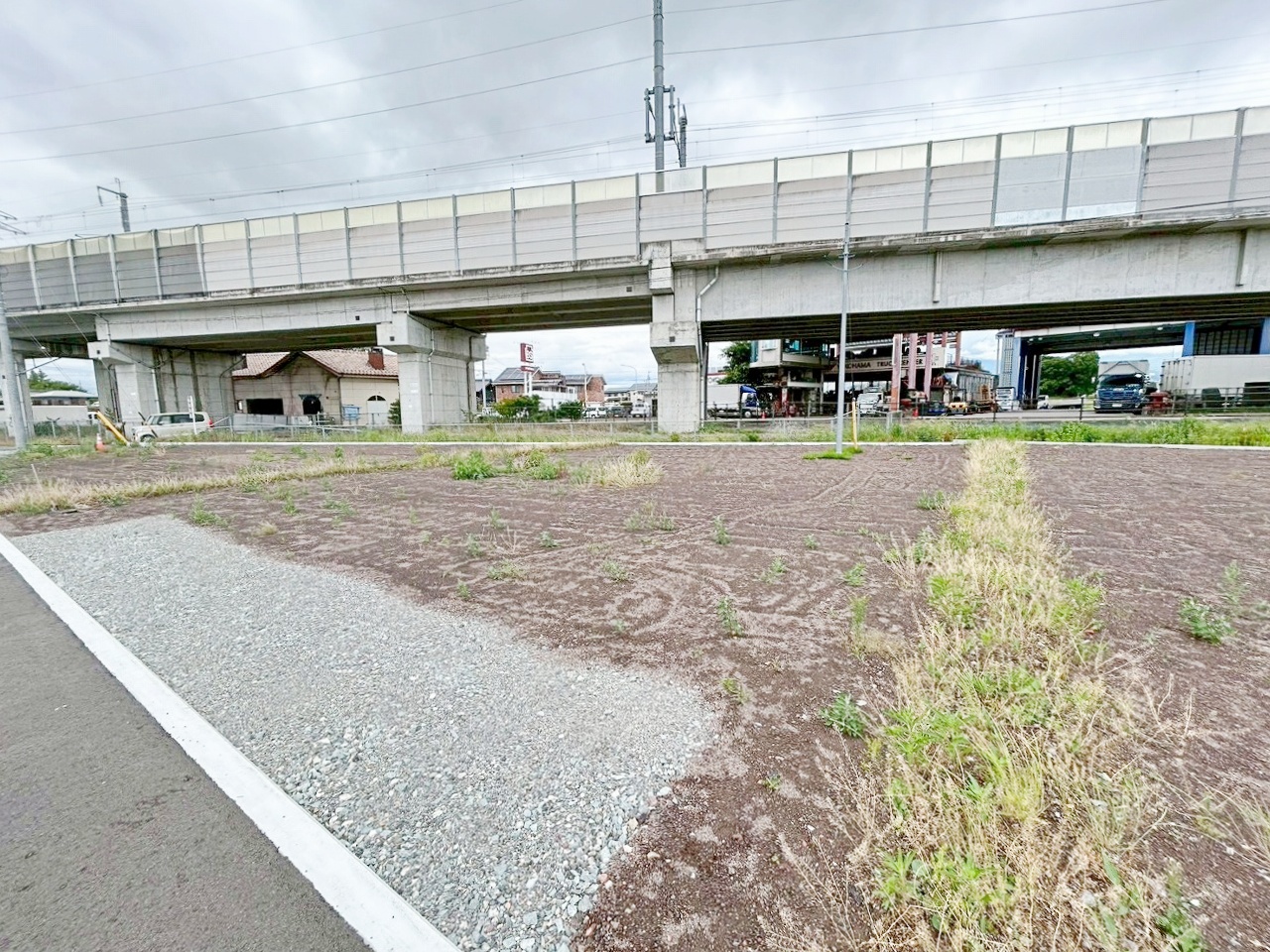 佐久市塚原　18区画分譲地