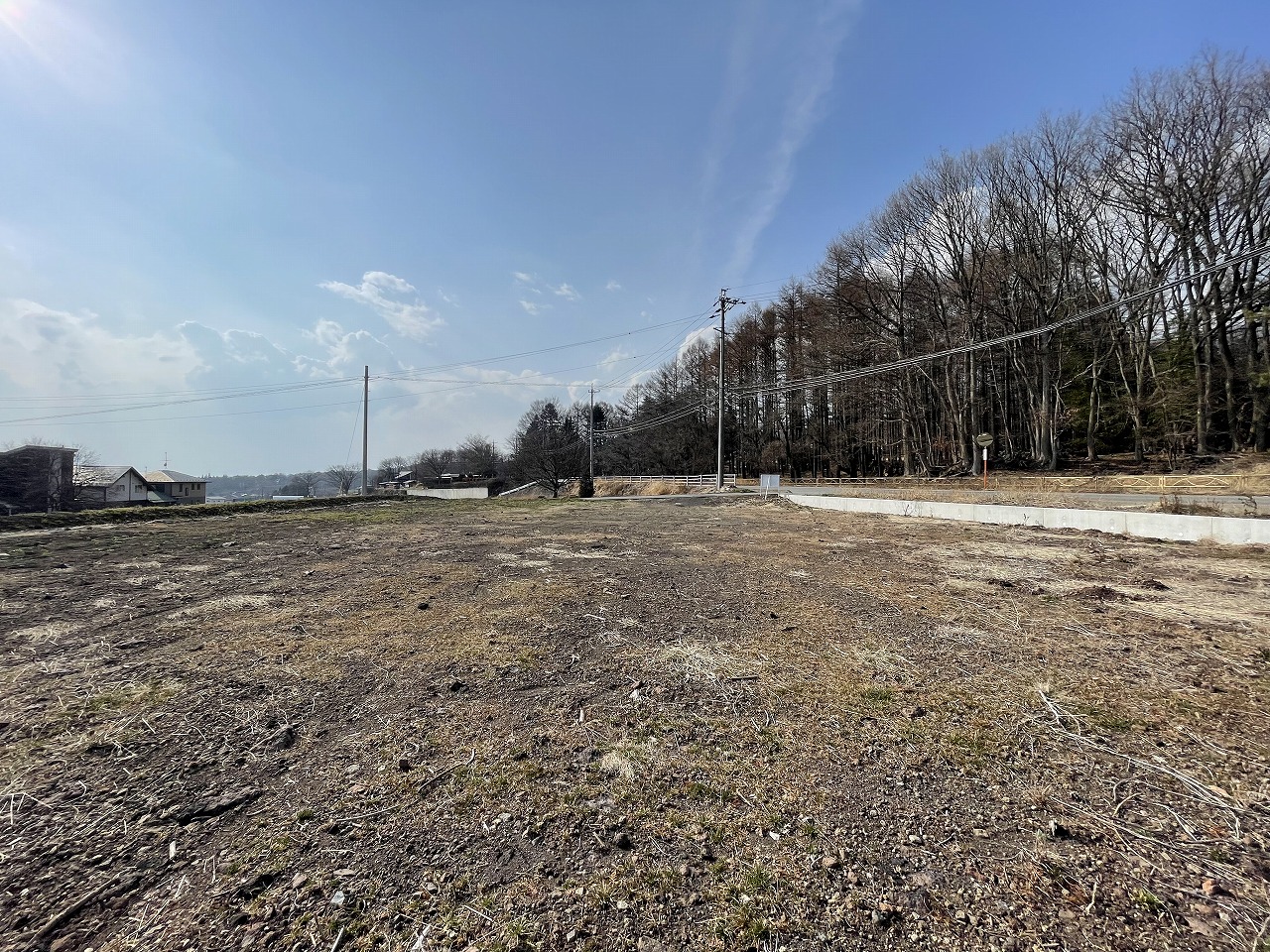 御代田町大字塩野 4区画分譲