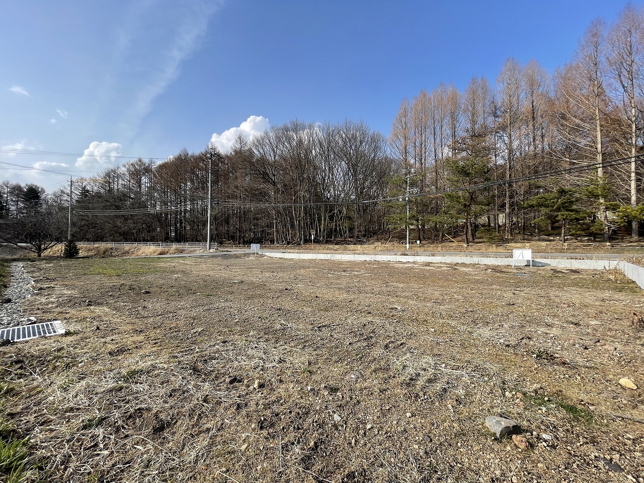 御代田町大字塩野 4区画分譲