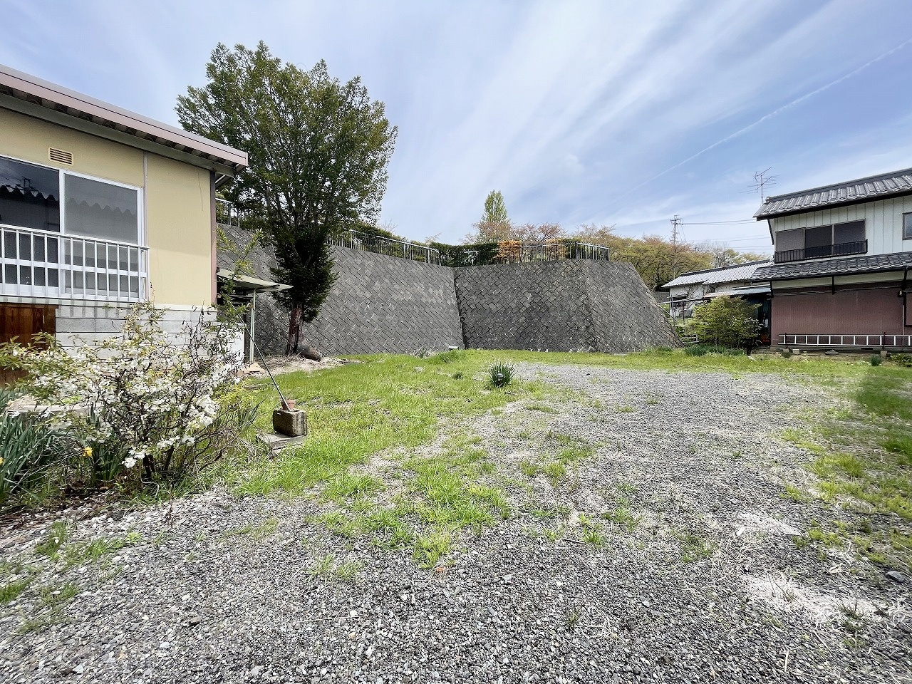 佐久市勝間字城山　中古戸建