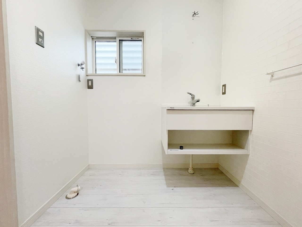 佐久市勝間字城山　中古戸建