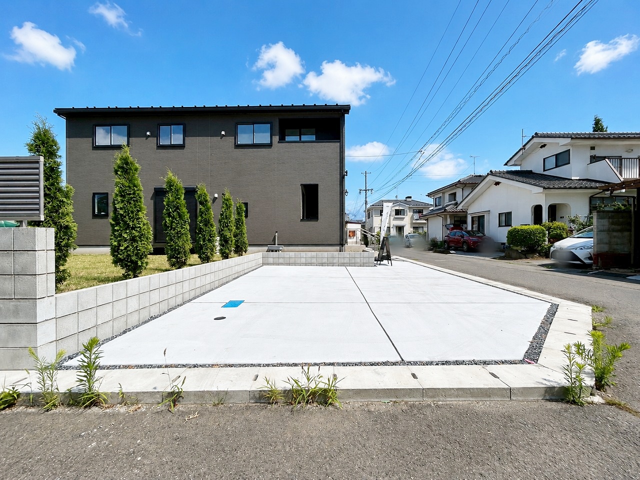 佐久市岩村田字西八日町　新築戸建