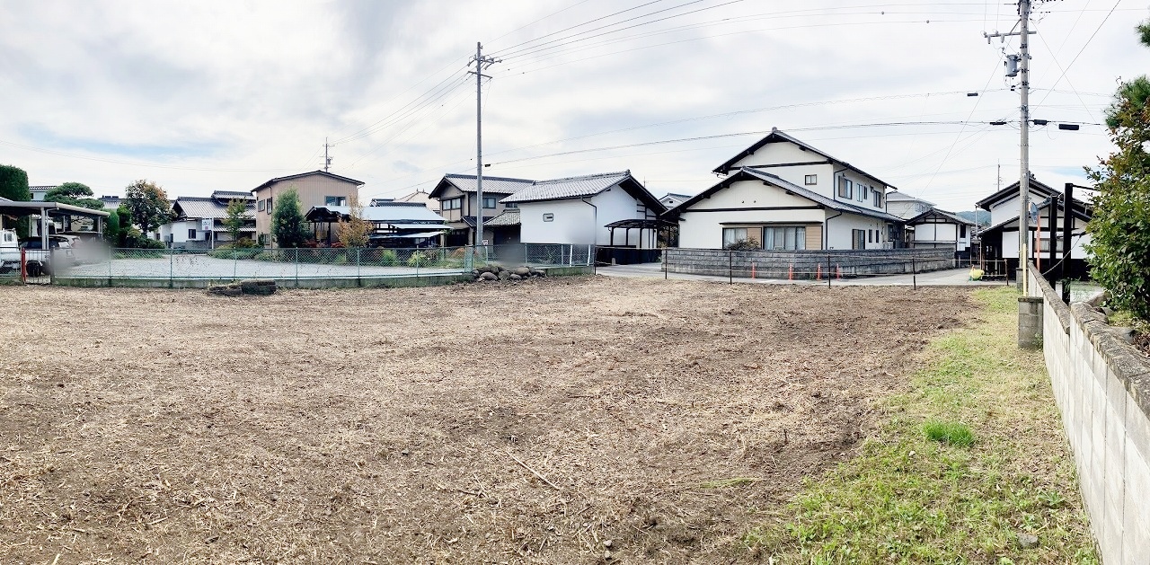 佐久市下越字新町　新築戸建