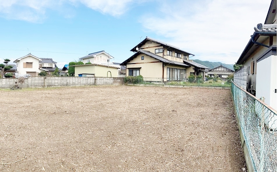 佐久市下越字新町　新築戸建