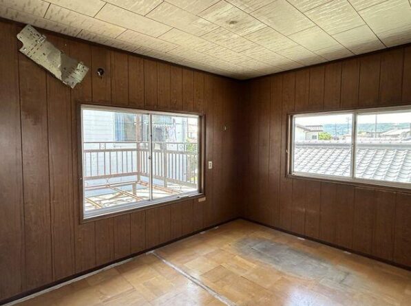 佐久市中込2丁目　中古戸建