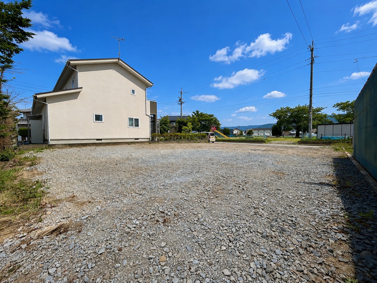 佐久市三塚 土地