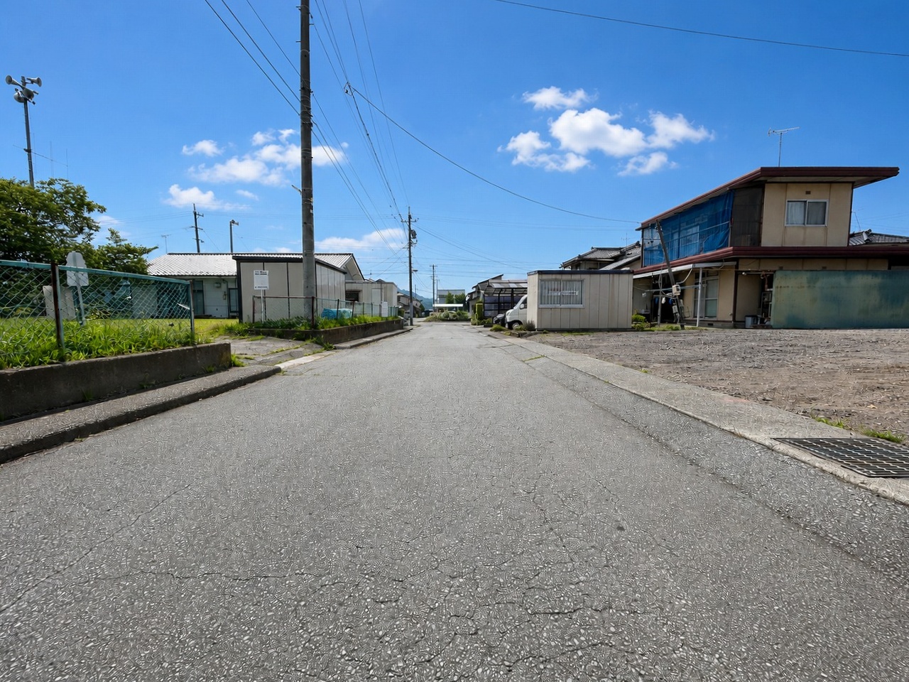 佐久市三塚 土地