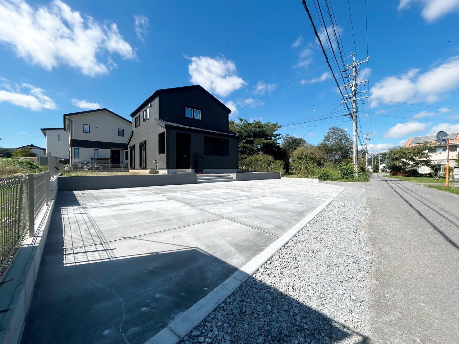 佐久市鳴瀬字北びわじま 新築戸建